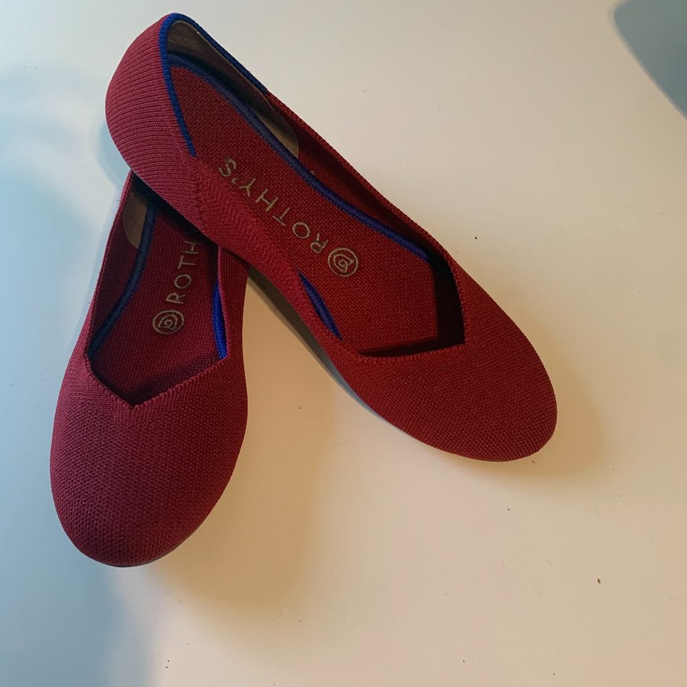 Red Rothy's Round Toe Size 8